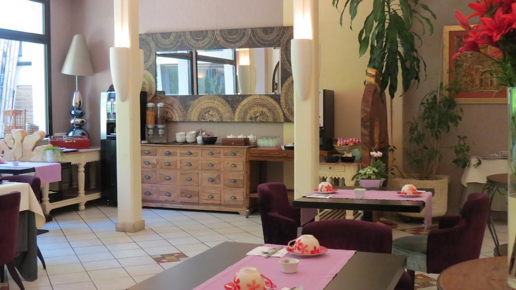 Logis Hotel Restaurant Chez Nous Sainte-Croix  Bagian luar foto