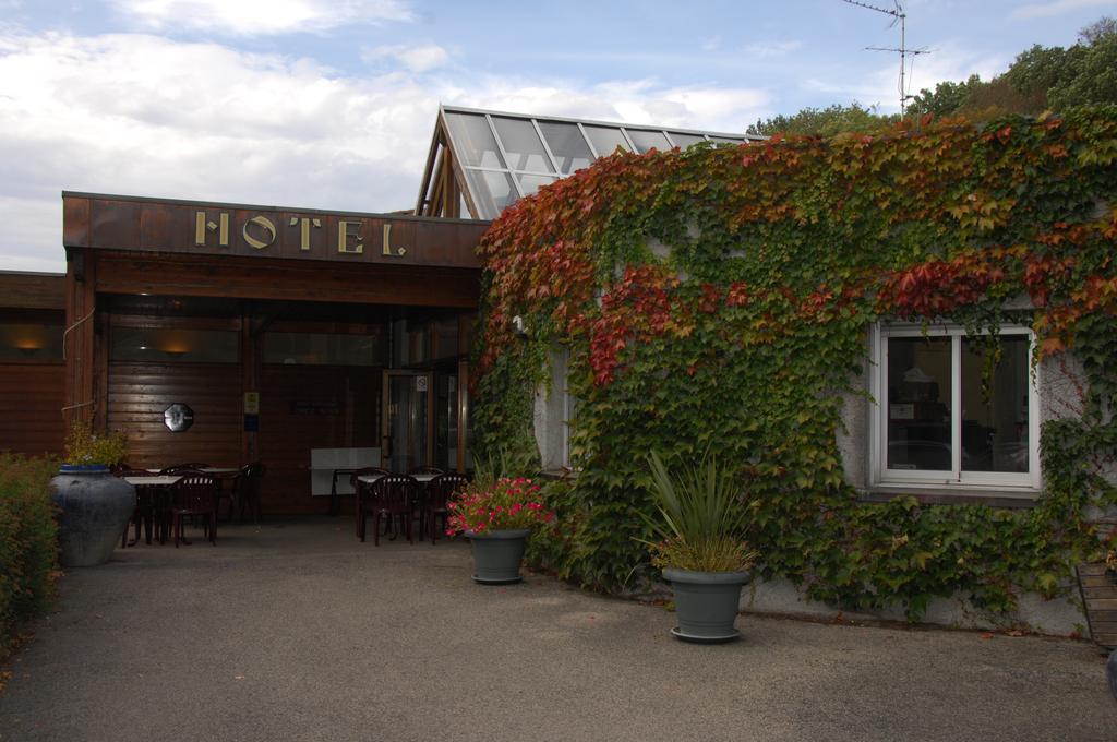 Logis Hotel Restaurant Chez Nous Sainte-Croix  Bagian luar foto
